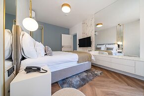 Hotel Millennium by Aycon