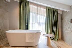 Hotel Millennium by Aycon