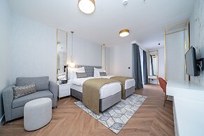 Hotel Millennium by Aycon