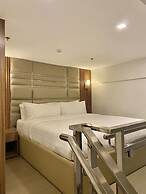 El Vistra Hotel Angeles