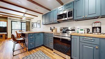 Val DIsere 32 Pet-Friendly, Walk To The Village, Private Washer Dryer,