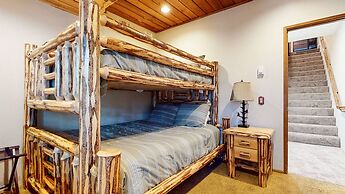 Val DIsere 32 Pet-Friendly, Walk To The Village, Private Washer Dryer,
