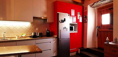 Lovely Bed House With one Room in Monsaraz Castle