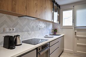 Ilisia Park Contemporary 2BD Condo