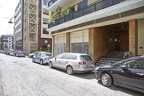 Ilisia Park Contemporary 2BD Condo