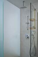 Ilisia Park Contemporary 2BD Condo