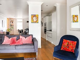 Boutique City Apartment