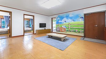 Jeju Badaaehyanggi Pension