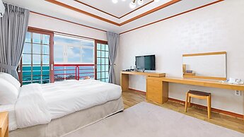 Jeju Badaaehyanggi Pension