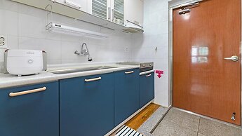 Jeju Badaaehyanggi Pension