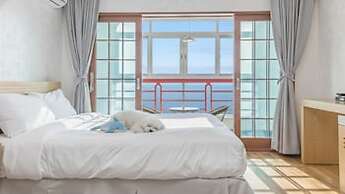 Jeju Badaaehyanggi Pension