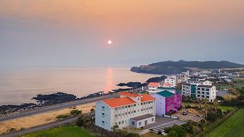 Jeju Badaaehyanggi Pension