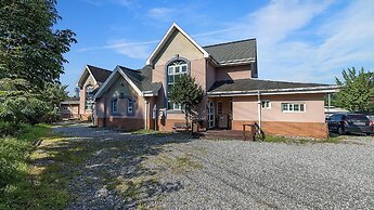 Gapyeong Dochi Vill Pension