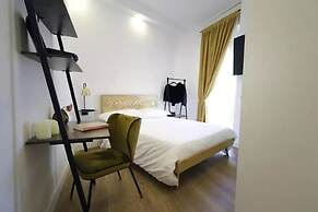 Baby Hotel