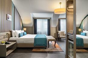 Aspera Hotel Altunizade