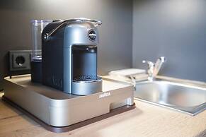 Riverview Apartments by dasPaul