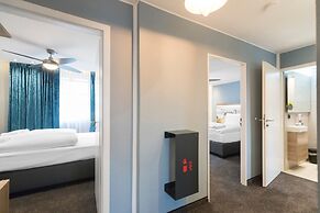 Riverview Apartments by dasPaul