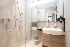 Riverview Apartments by dasPaul