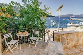 Apartment Bigovo Veljic-jaz