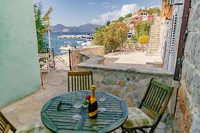 Apartment Bigovo Veljic-traste