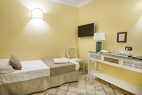 Alloggio dei Vassalli, In the Heart of the Historic Center