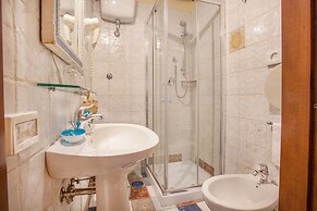 Alloggio dei Vassalli, In the Heart of the Historic Center