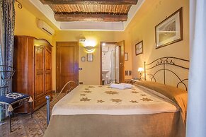 Double Triple Room in Naples City Center