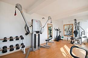 Tree of Life Junoon in The Hills