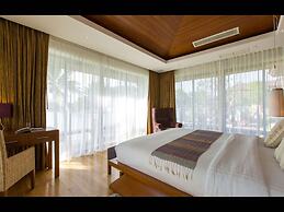 Dasiri Lakefront Villa Premium