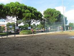 Enjoy a Lovely Flat With Pool - Beahost