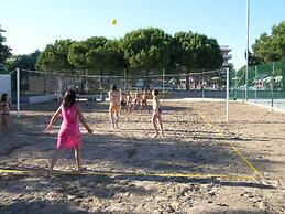 Enjoy a Lovely Flat With Pool - Beahost