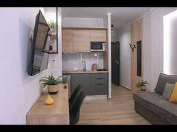 New Deluxe Studio 1 - Downtown Thessaloniki-fully Equipped