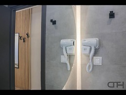 New Deluxe Studio 1 - Downtown Thessaloniki-fully Equipped