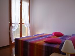 Comfy Flat for Pool's Lovers - Beahost