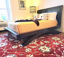 1st fl Luxury Apartment, Sanctuary of the Swan Wellness Whole Home Hot