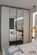 Luxury 80m2 Apartment With Balkony Downtown