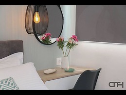 Luxury 80m2 Apartment With Balkony Downtown