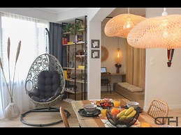 Luxury 80m2 Apartment With Balkony Downtown