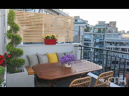 Luxury 80m2 Apartment With Balkony Downtown