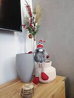 Luxury 80m2 Apartment With Balkony Downtown