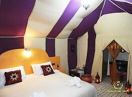 Room in Guest Room - Luxury Desert Camp in Merzouga