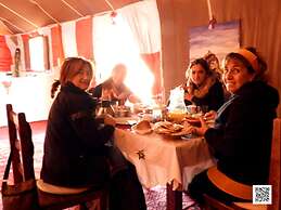 Room in Guest Room - Luxury Desert Camp in Merzouga