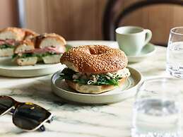 The Porter House Hotel Sydney - MGallery