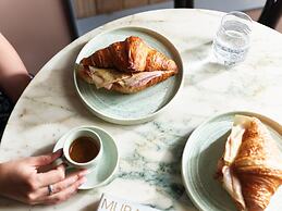 The Porter House Hotel Sydney - MGallery