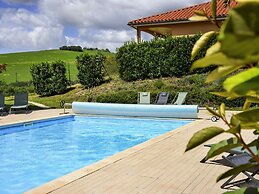 Ibis Budget Millau Viaduc - Ouverture Avril 2022