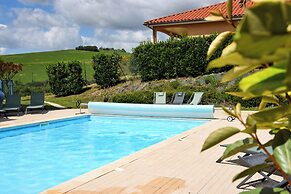 Ibis Budget Millau Viaduc - Ouverture Avril 2022