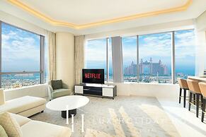 LUX Iconic Views at Palm Tower Suite 1