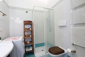 Flat Near The Historic Centre With Private Parking