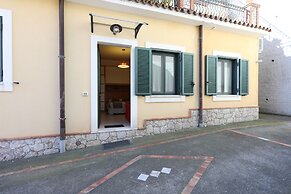 Flat Near The Historic Centre With Private Parking