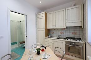 Flat Near The Historic Centre With Private Parking